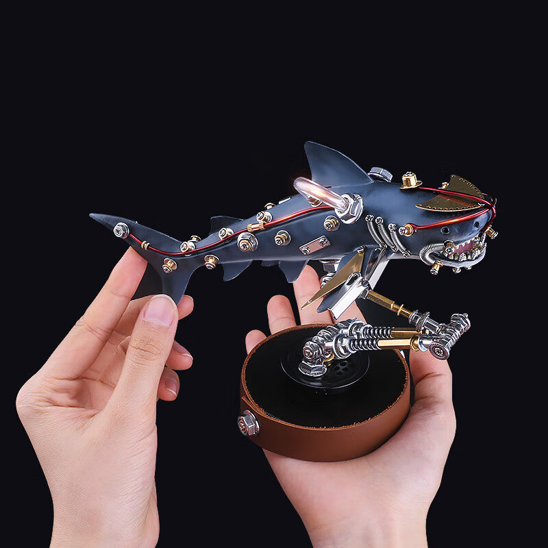 Mechanical Shark Mutation Assembled TOY