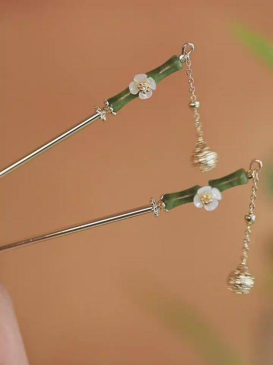 Chinese style bamboo knot hairpin with mother-in-law flower tassel design